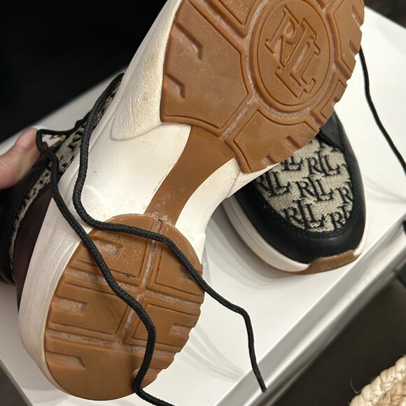 RALPH LAUREN RYLEE HIKER SNEAKER - 8.5 - WORN ONCE - Picture 4 of 6